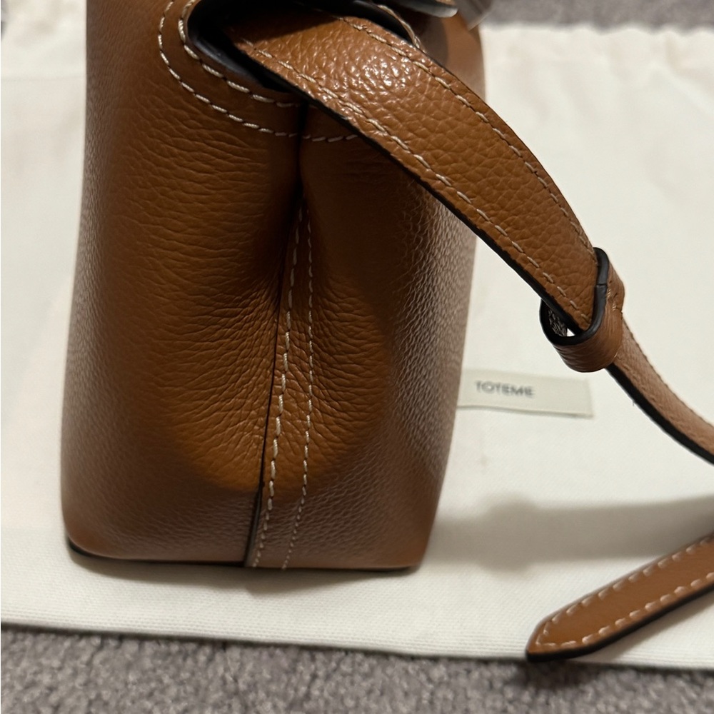 Toteme Brown Leather Crossbody Bag - Picture 10 of 15